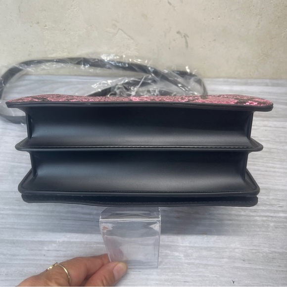 Betsey Johnson LUV Betsey LBEVIE Pink Black Heart Shaped Snake Print Studded Bag - Picture 4 of 16